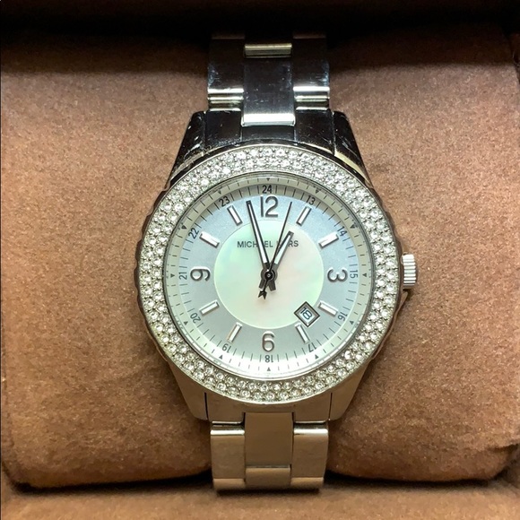 Michael Kors Crystalized MK5401 Wrist Watch - Picture 1 of 6